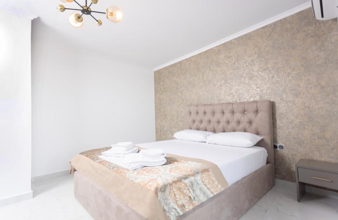 Victory Vip Apartments Kallithea  Esterno foto