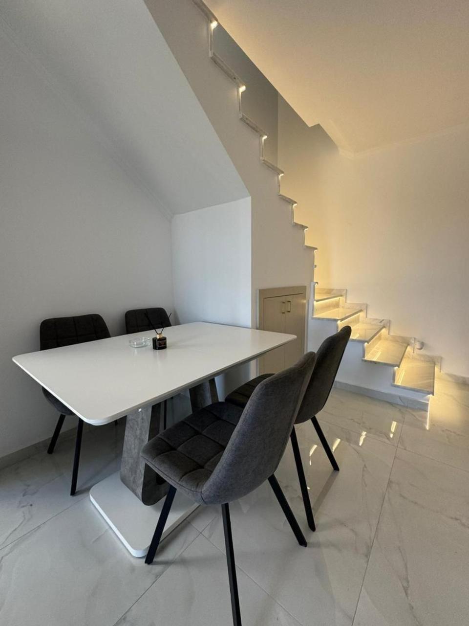 Victory Vip Apartments Kallithea  Esterno foto